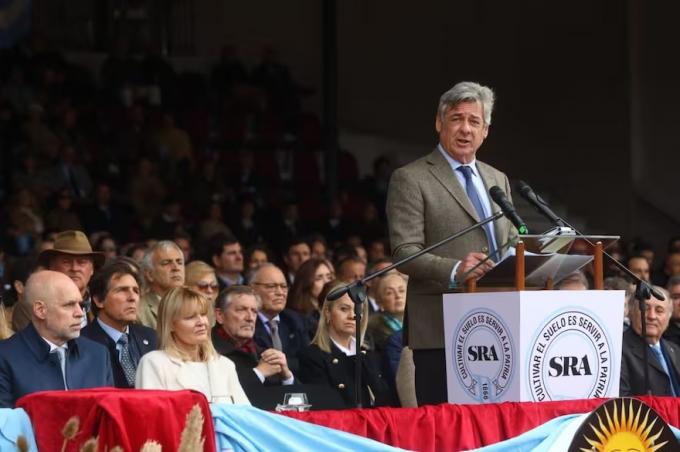 Tenemos que unirnos. Los empresarios apoyaron el discurso de Nicolás Pino en la Rural