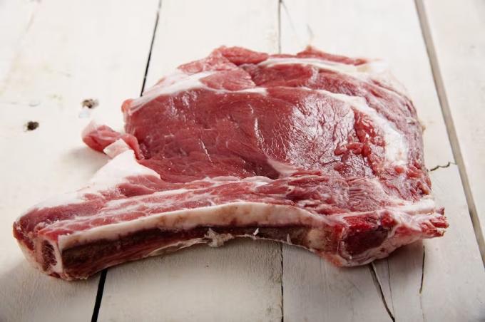 Nos quedó asado sin vender. Los consumidores no convalidaron toda la suba de la carne vacuna y bajaron 10% algunos precios