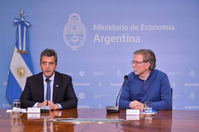 Massa dijo que será de US$180 millones el impacto fiscal de la baja de retenciones a las economías regionales