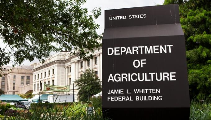 El USDA sigue dibujando los números de la cosecha sudamericana y a este paso va camino a ganar un premio artístico