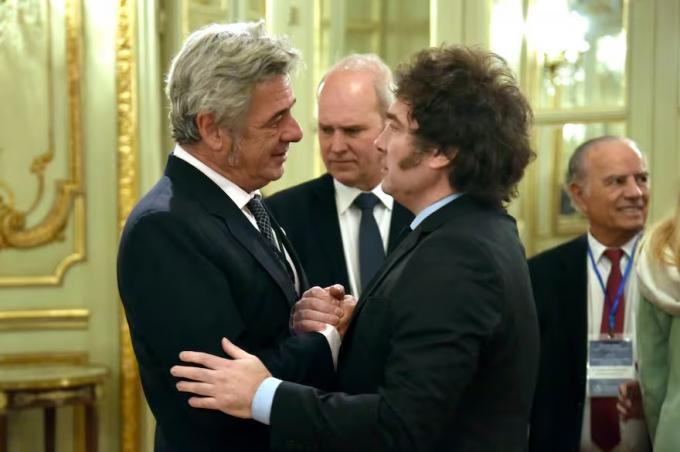 Yo te lo prometí y lo voy a hacer la señal de Milei al presidente de la Rural que renueva una esperanza en el campo