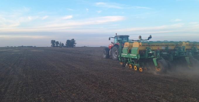 Comenzó la campaña fina argentina con retraso en las siembras pero con ganas de lograr un cosechón
