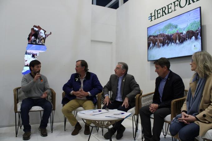 El INTA comenzará a medir la huella de carbono de establecimientos Hereford