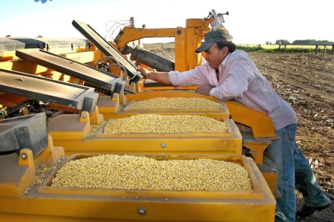 A partir de las lluvias, cobra ritmo el mercado de insumos agrícolas