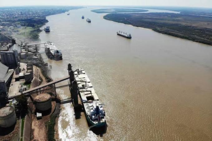 Se anunció la licitación para la concesión  de la hidrovía