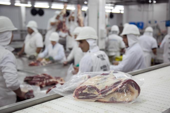 Argentina rompe récords históricos en exportaciones de carne vacuna