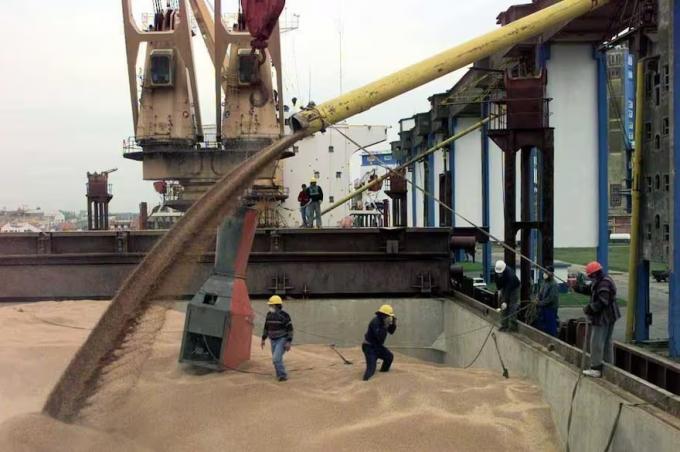 Efecto doble presión en junio ya llegaron US$1300 millones del agro y estiman que el mes podría finalizar con hasta US$5000 millones