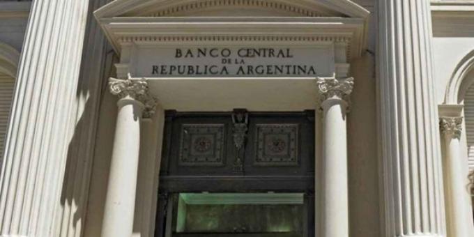 El BCRA refuerza la intervención del tipo de cambio para diluir la competitividad de los sectores exportadores con el agro a la cabeza
