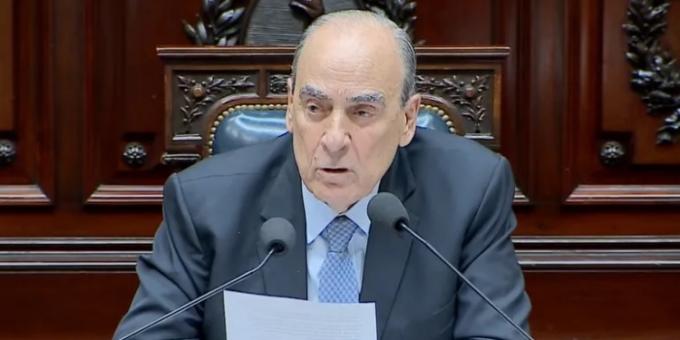 Francos. El jefe de Gabinete reconoció que la reducción de impuestos al agro “será en los próximos años” y habló de la reestructuración de INTA