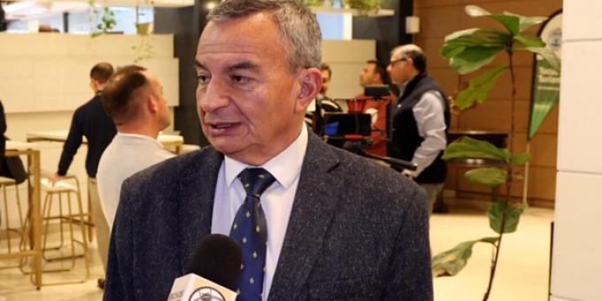 Tucumán avanza hacia al 15% de corte de la nafta antes que la Nación, en busca de fortificar los precios del azúcar para los pequeños cañeros
