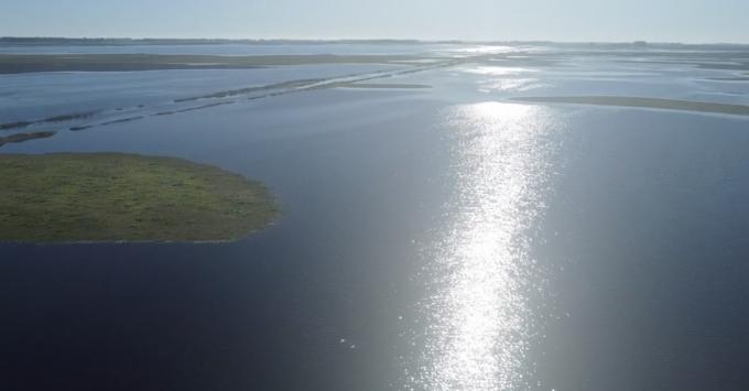 La situación es crítica advierten que hay más de un millón de hectáreas bajo el agua en Buenos Aires y reclaman una ayuda urgente