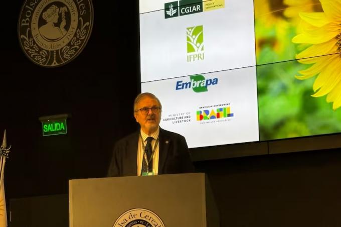 Los impuestos distorsivos deben ser eliminados fuerte reclamo de la Bolsa de Cereales por las retenciones