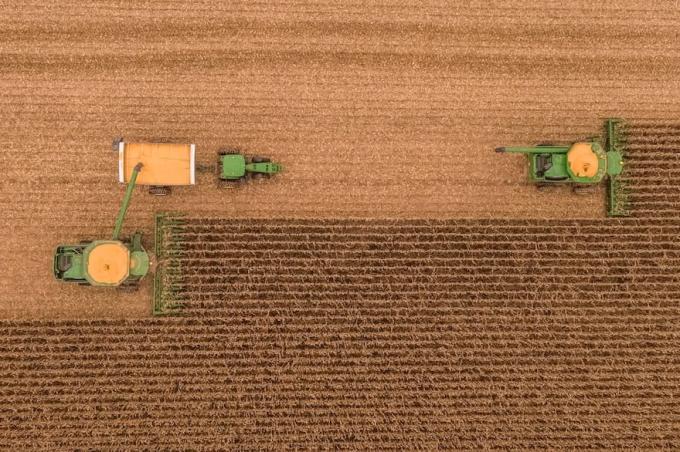 El boom de cuatro cultivos revive las ventas de un insumo fundamental para el campo