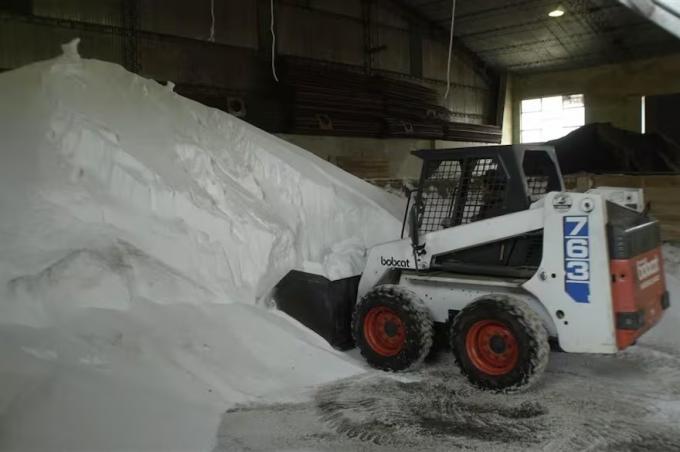 Boom de importación se dispararon las compras al exterior de un fertilizante clave para el campo