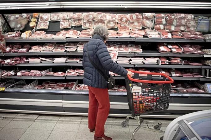 Inflación la carne vacuna se desacelera tras el fuerte salto de febrero y podría aliviar el IPC de marzo