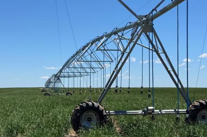 Va a impulsar la inversión ya con menos IVA en la energía y nuevos incentivos, en el agro esperan que suba la superficie bajo riego