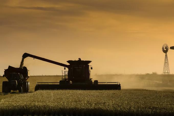 Combustible y tractores caros los dos rubros donde el agro argentino tiene marcadas desventajas frente a otros países