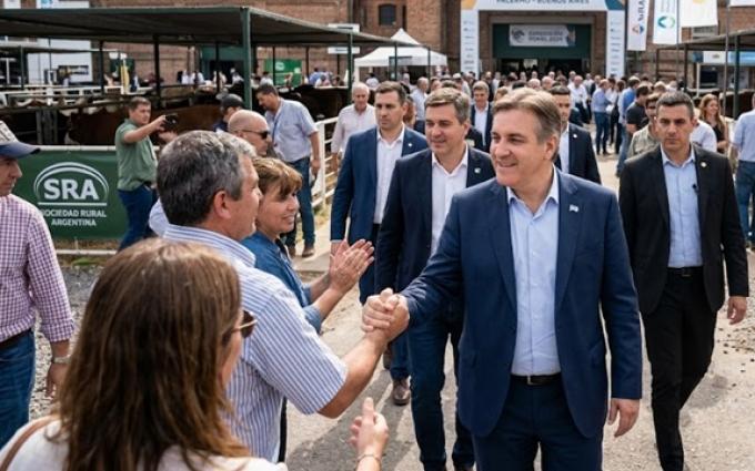 Llaryora en Palermo: Gobernar es generar trabajo para potenciar el agro 
