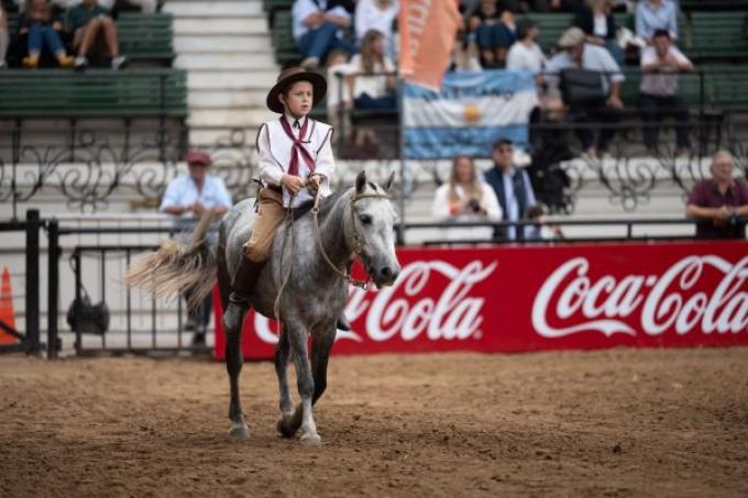 Nicasio, el domador de 7 años que hizo realidad su sueño en la Rural de Palermo