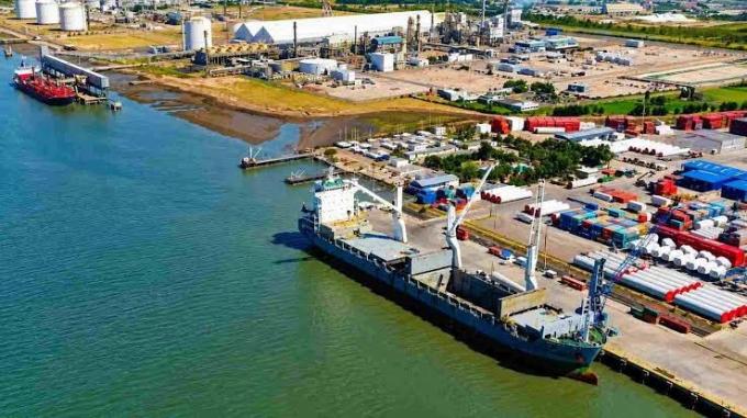 Puertos privados advierten por el impacto de un paro de URGARA