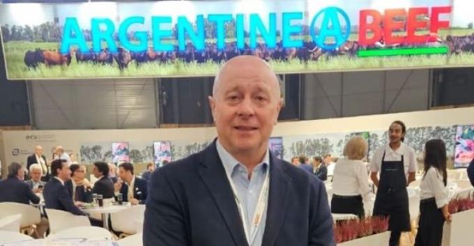 Urcía alertó que los ganaderos deben adherir al VISEC para exportar a Europa