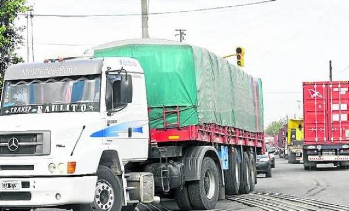 El costo logístico sigue en alza y acusan de abusivos a los depósitos fiscales