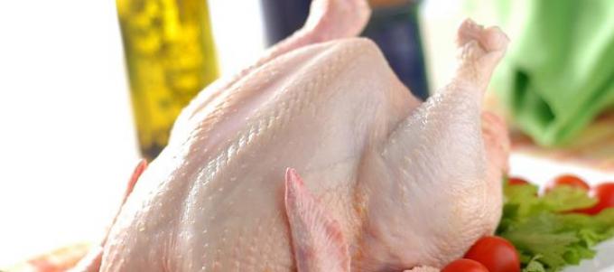 El consumo de pollo es récord y empujó la producción en el primer cuatrimestre