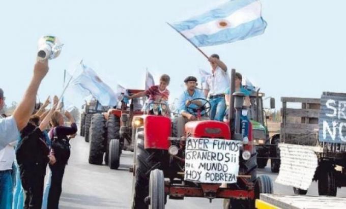 Advierten en el campo que volverán a las rutas y habría paro.