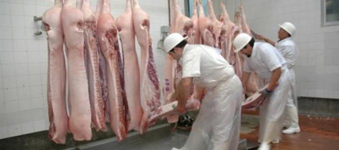 La carne de cerdo apuesta a desplazar a la vacuna