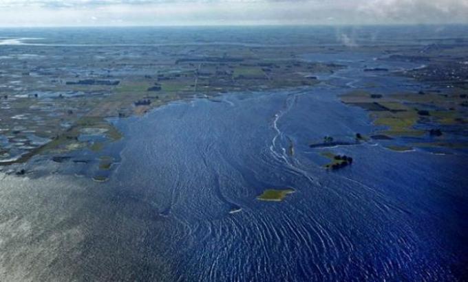 Unas 160.000 hectáreas de campos bajo el agua por la crecida del Salado