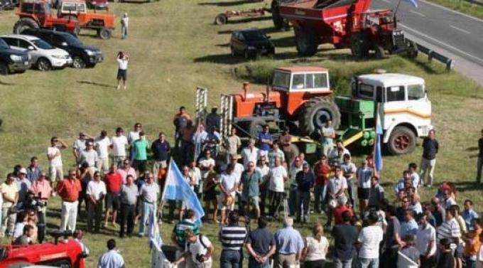 Paro ruralista se sintió más en las rutas que en el mercado