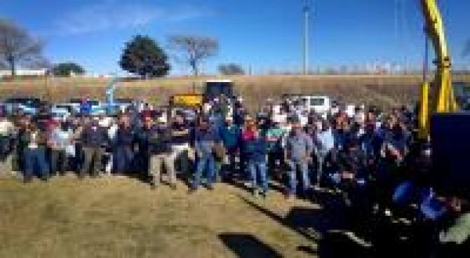 Con concentraciones en las rutas, termina hoy el paro rural.