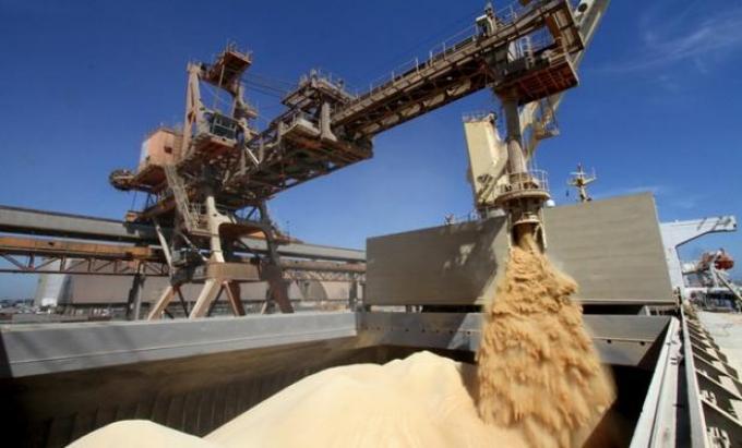 Exportaciones de soja desde Brasil alcanzarían un nuevo récord