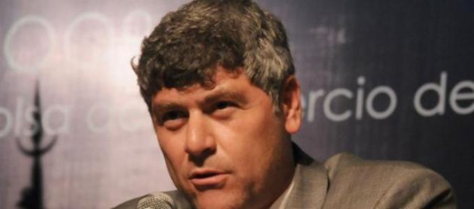 Buryaile: "Hay problemas en todos los sectores de la producción"