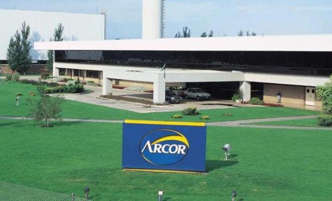 Arcor inauguró otra fábrica para industrializar maíz