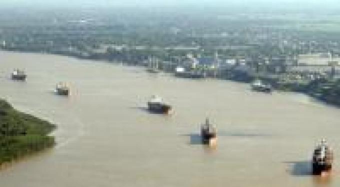 Los embarques desde Rosario subirían de 55 a 73 millones de toneladas en cuatro años
