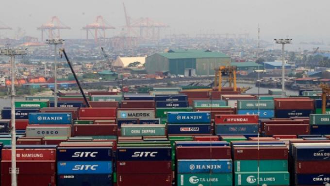 El Gobierno advierte que abrirá más las importaciones si se aumentan los precios
