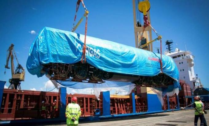 Plan Belgrano: llegaron dos nuevas locomotoras para el ferrocarril de carga