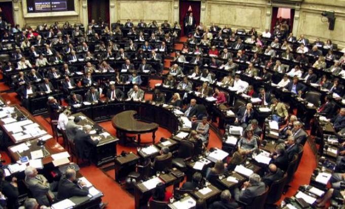 Warrants: dos diputados y un senador nacional presentaron sus propuestas