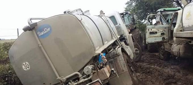 Atlara se “pudrió” y no recolectará leche de tambos con caminos en malas condiciones