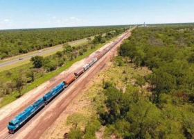 El tren carguero más largo de la historia hizo su viaje inaugural con 4.300 toneladas de soja