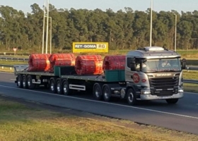 Comenzaron las pruebas con camiones bitrenes en la ruta 9