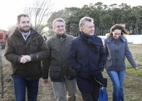 Macri le dijo a un productor que las retenciones no se modificarán.
