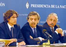 El costo de vivir en una economía cerrada: una década después de la resolución 125 regresan las retenciones móviles