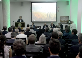 Etchevehere participó del remate del primer lote de trigo 18/19