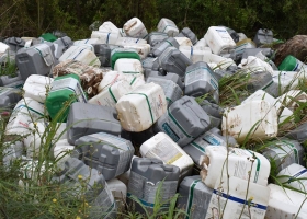 Productores contra Bordet por falta de espacios para depositar envases vacíos de fitosanitarios