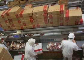 Gracias al nuevo protocolo de exportación habilitado por China el precio de la vaca gorda se acerca cada vez más al del novillo pesado