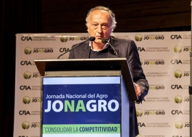 Primarización: “En agosto de este año tuvimos récord de exportación de poroto de soja”