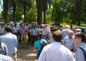 Retenciones: productores del norte argentino realizan un paro comercial de 48 horas con control de cargas en las principales rutas de la región