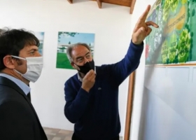 Kicillof lanzó un programa para "democratizar" la producción agropecuaria y aclaró: "Va a ser privada"